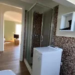 Lägenhet Luccastay